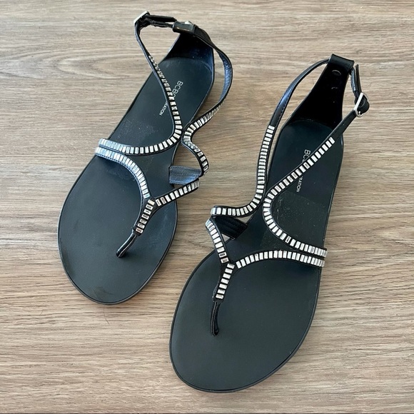 🆕 NWOT - BCBG Sandals - Picture 2 of 4